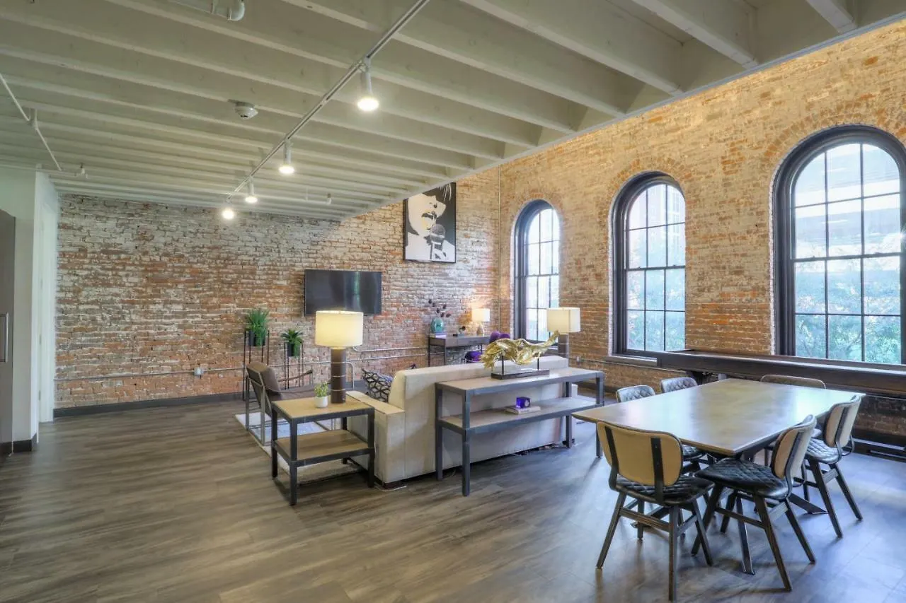 Studio 154 Hotel Nashville